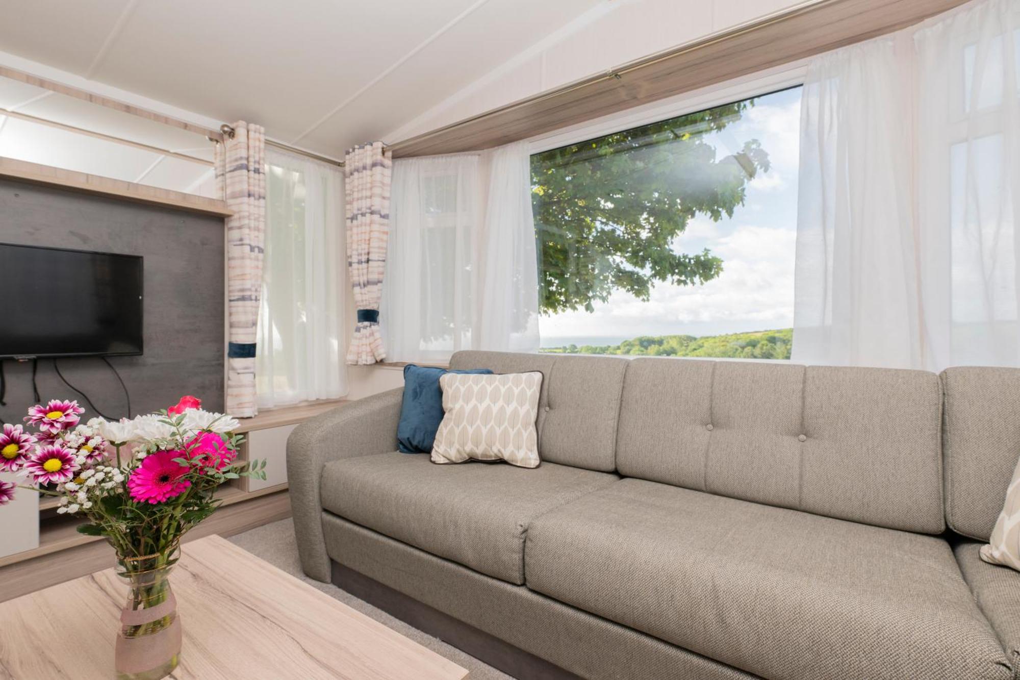 Tencreek Holiday Park Лу Екстериор снимка